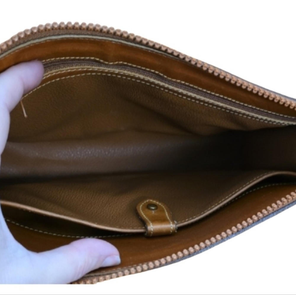 Dooney & Bourke All-Weather Leather Shoulder Bag in cream and tan pebble leather - Picture 9 of 11